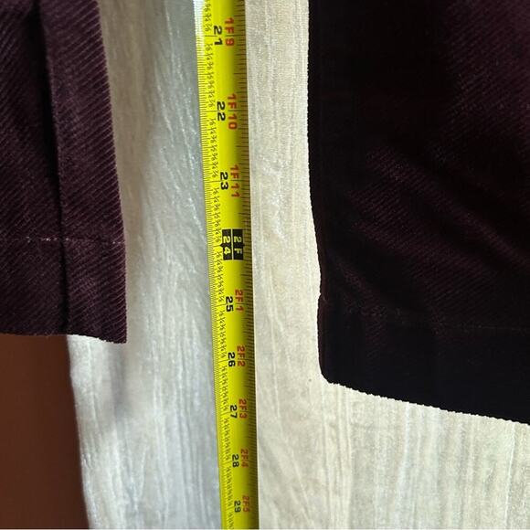 Kut from the Kloth Burgundy Plum Corduroy Cropped Straight Leg Pants NWT Size 10 - Picture 6 of 6